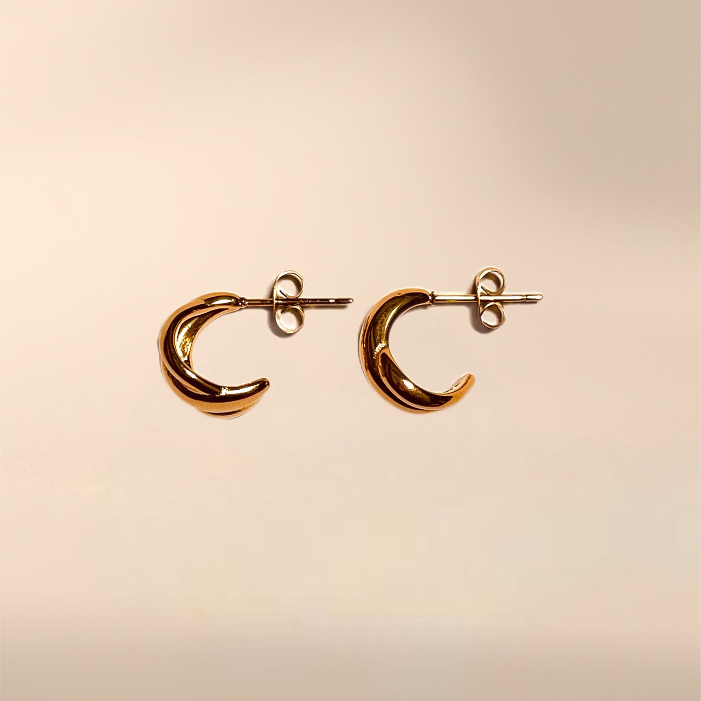 EVER | 立體小月牙耳環